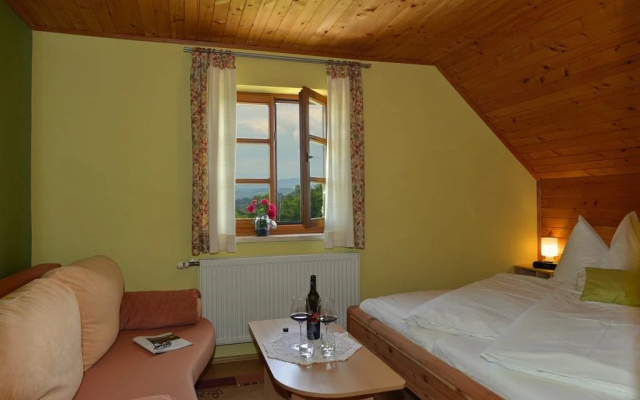 Weinbau und Gästezimmer ADAM Amandus und Carmen