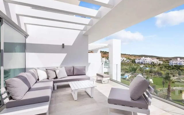 Alcazaba Lagoon, Brand New 2 bed Apartment