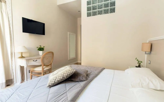 Grand Tour 4rooms