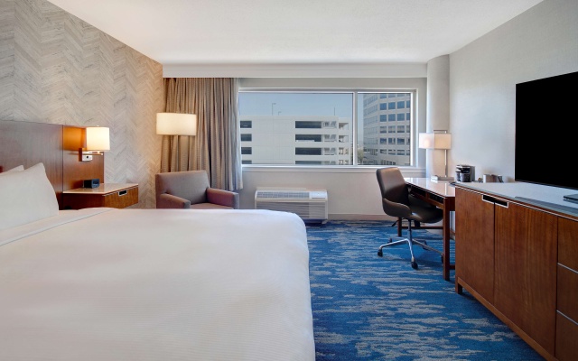 DoubleTree by Hilton LAX - El Segundo