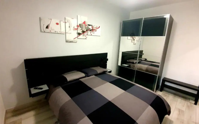 B&B 1930
