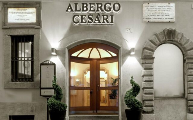 Отель Albergo Cesàri вид на фасад
