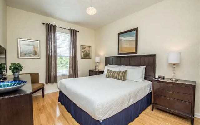 4114 Breakview Drive #206