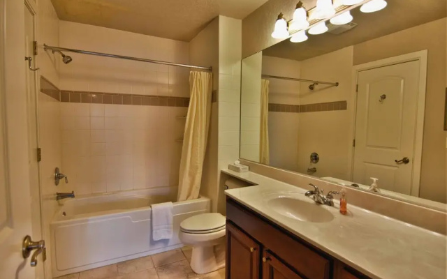 Unit 312 1 Bd/ 1 Ba Condo 1 Bedroom Condo by RedAwning
