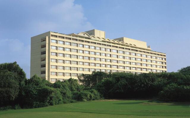 Отель The Oberoi, New Delhi Индия, Нью-Дели - 1 отзыв об отеле, цены и фото номеров - забронировать отель The Oberoi, New Delhi онлайн вид на фасад