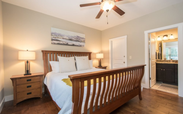 3BR Retreat Ensuite Baths Fire Pit
