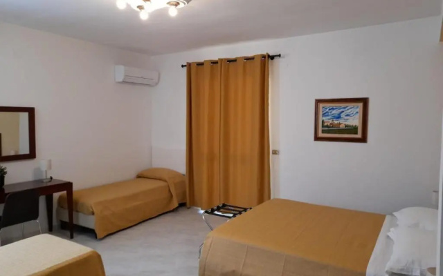 Siracusa Breakfast & Rooms
