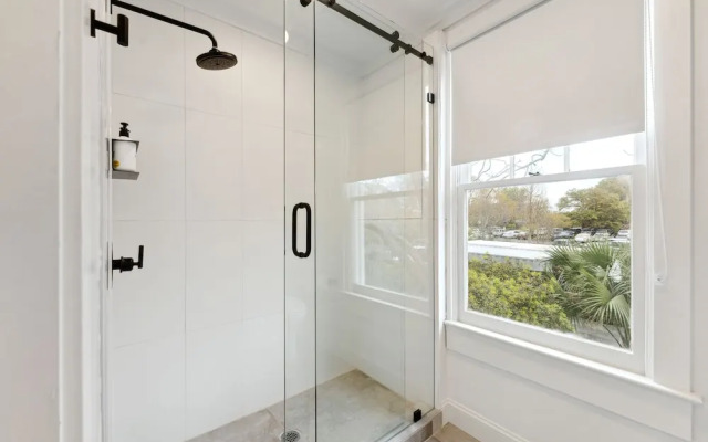 Downtown Home Centrally Located