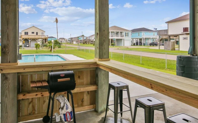Too Pool for School by Ryson Vacation Rentals
