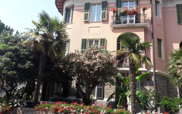 Hotel La Scogliera