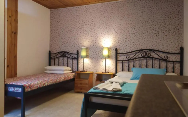 Aiolis Rooms