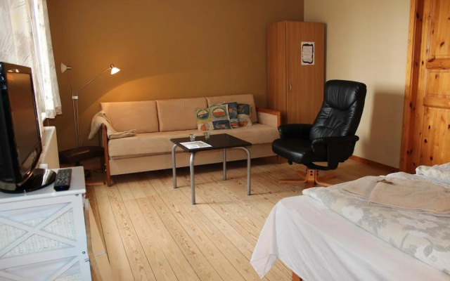 SJ Rooms