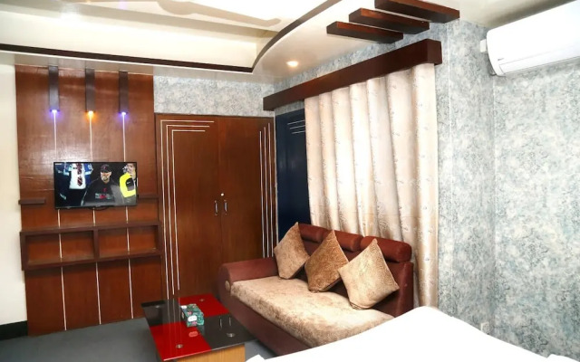 Hotel Blue Bird