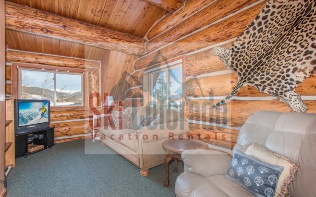 South Peak Lodge