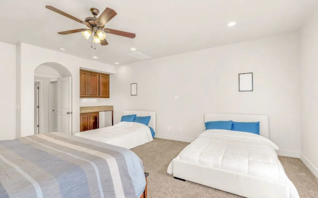 Green Hill Estate - Quiet Retreat