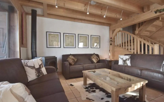 Chalet Le Grand-Bornand, 6 pièces, 15 personnes - FR-1-391-24