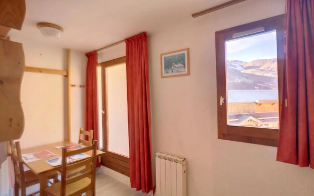 Appartement Les Menuires, 1 pièce, 3 personnes - FR-1-178-40
