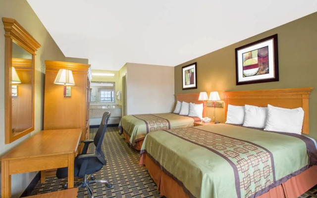 Days Inn Monroe