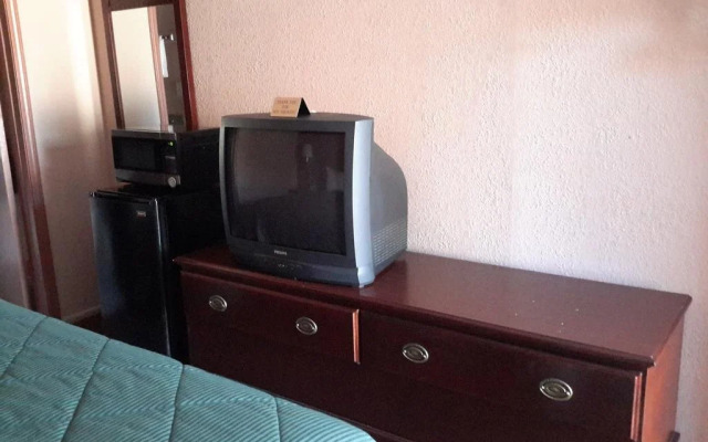 Budget Inn