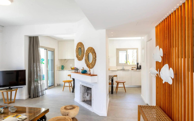 Protaras Rose By The Sea Villa