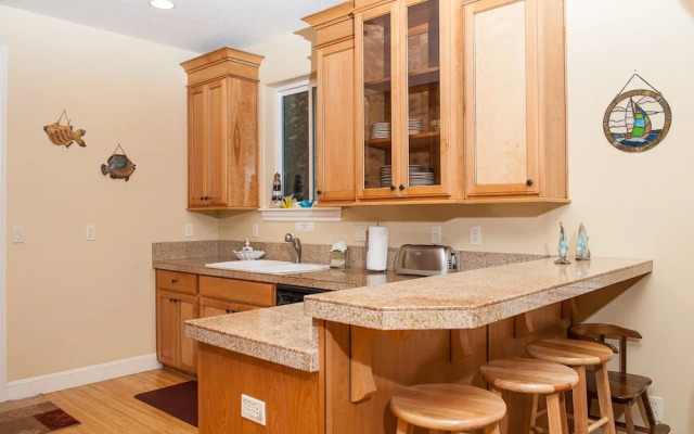 Sea Quest 4 Br home by RedAwning