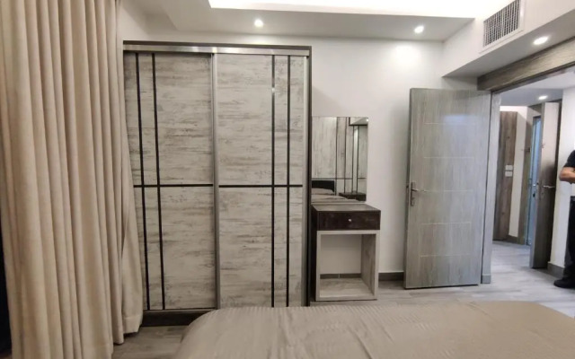apartment for rent near all services khaldi(HA30)