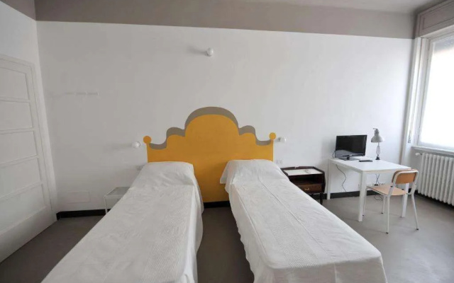 B&B Quater Lett