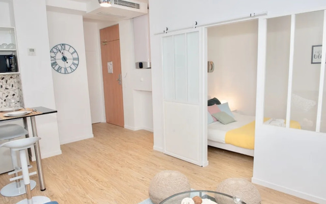 Cosy Flat in Paris Saint-Lazare Opéra
