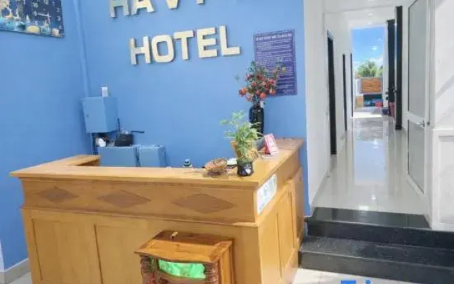 Ha Vy Hotel Quan 9