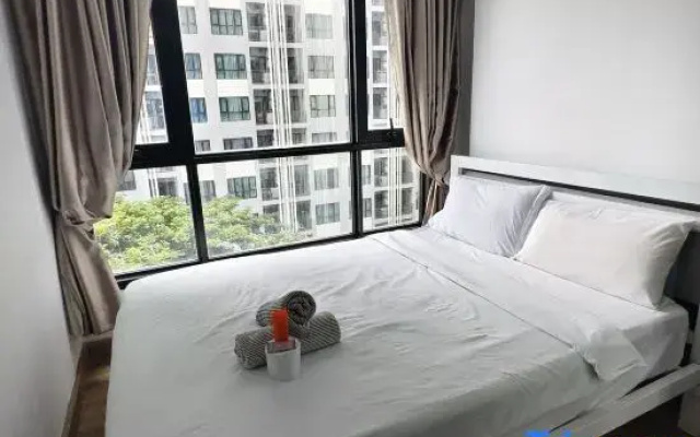 LLX Apartments at the Base Condo