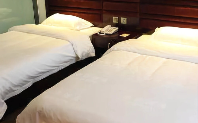 Qi Qi Hotel