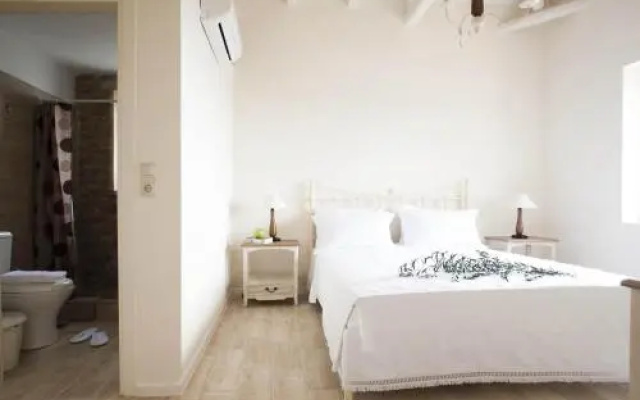 Poliana Estate Villas