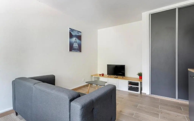 Appartement T2 au calme - 10min de Lyon - Parking