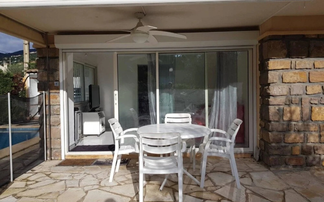 Apartment With one Bedroom in Cavalaire-sur-mer, With Pool Access and