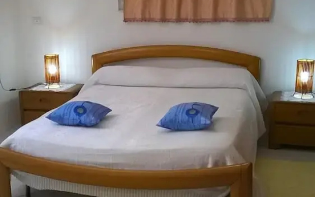 Sa Domu Sarda - Two Bedroom Apartment 1