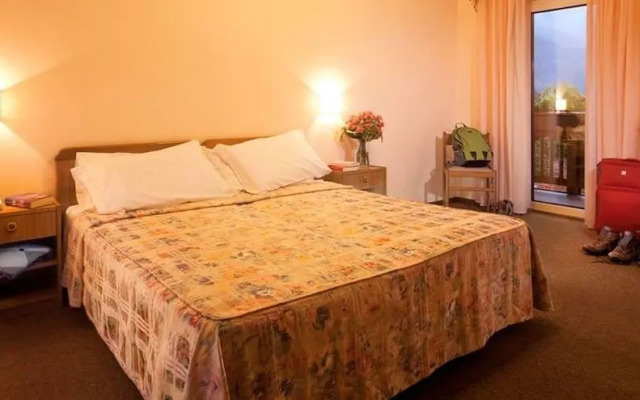 Lido Hotel & Apartments