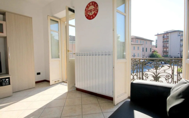 Spacious Holiday Home in Verbania Pallanza Italy with Balcony