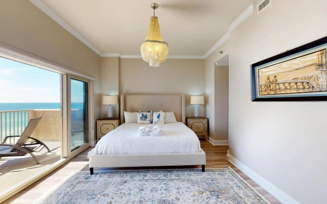 Beach Manor 0812