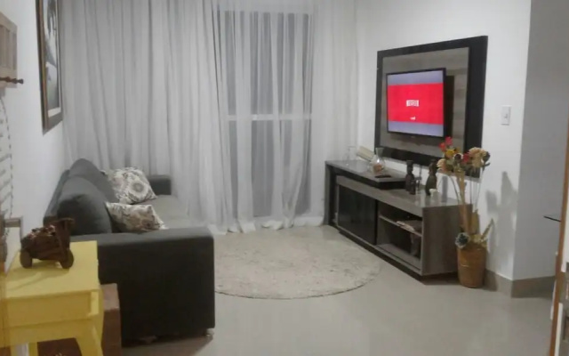Apto alto padrão com piscina