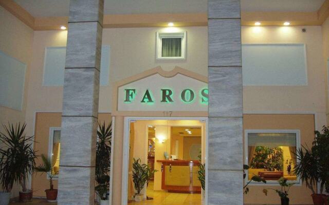 Faros 2 Hotel вид на фасад