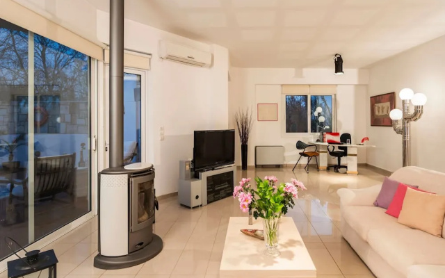 Villa Joy Mare - Private Pool Parking in Chania