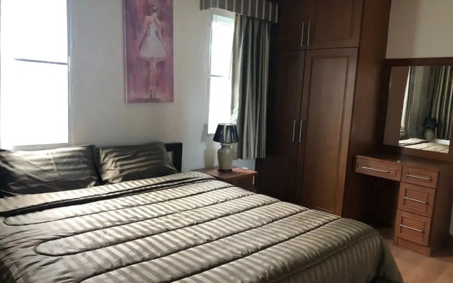 Pattaya Pool Villa TLH