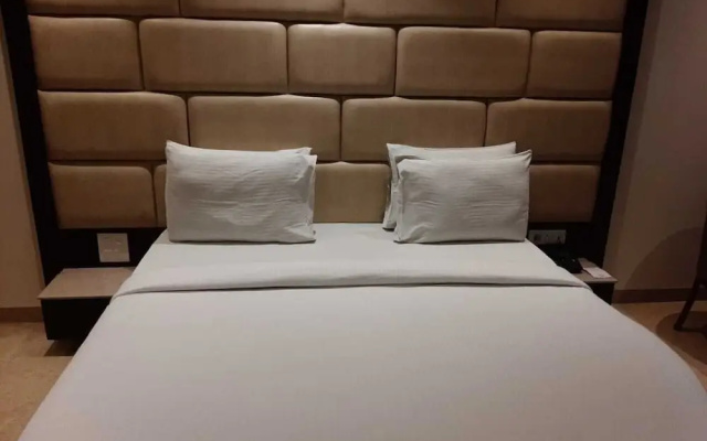 Hotel Uma Residency