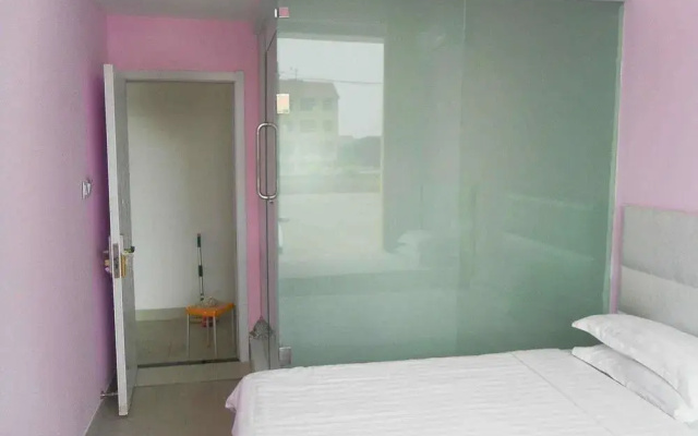 Rongcheng Youdu Express Hotel (Swan Lake Shop)(荣成优度快捷酒店(天鹅湖店))