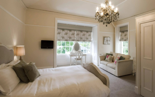 Dale Lodge Hotel