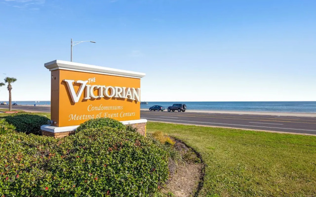 Relax by the Beach by Ryson Vacation Rentals