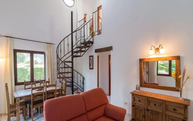 Ibipozo Home for 6 Near Bolera Reservoir