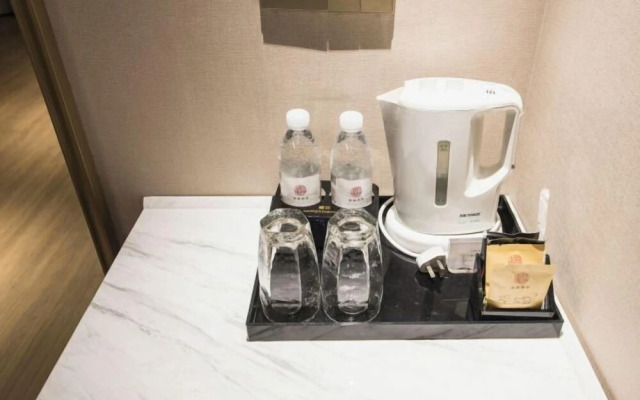 Yitel Premium (Beijing Wangjing 798)