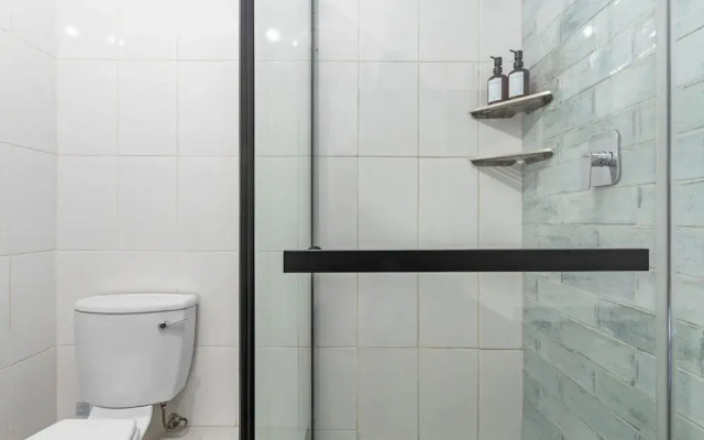 104 Hideaway Loft Studio