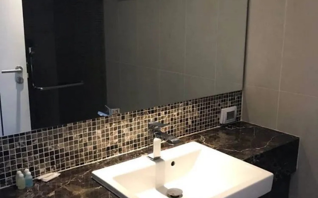 Modernized Condo Seaview Central Pattaya